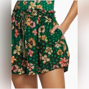 ULLA JOHNSON Women’s LARGE Bijou Cotton Drawstring Cover-Up Beach Shorts CP25